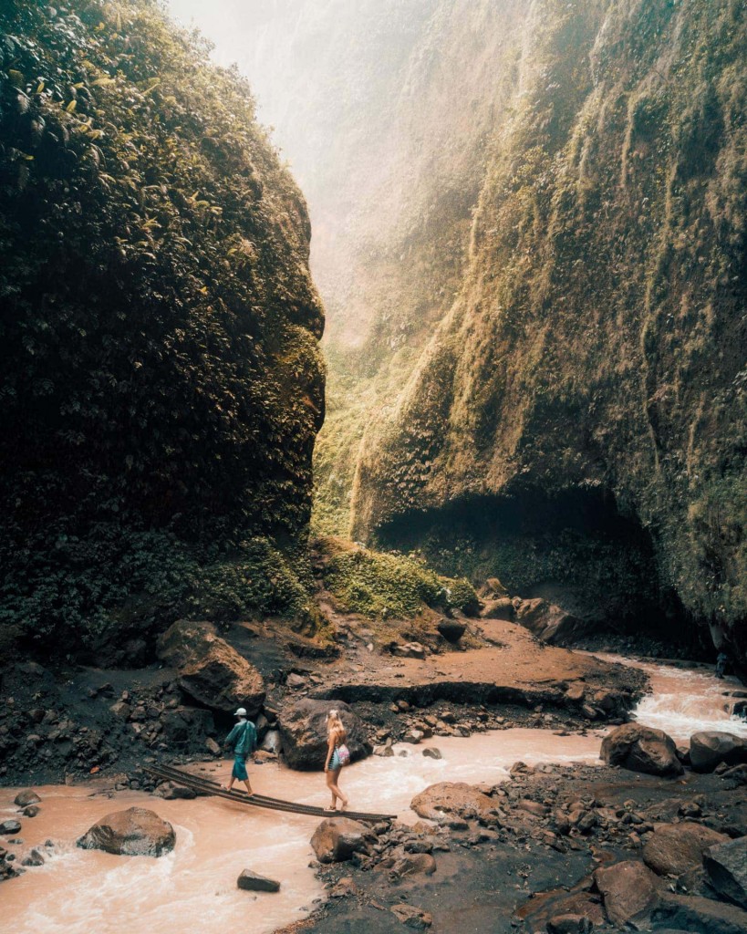 Air Terjun Tumpak Sewu: Niagara Termegah di Indonesia