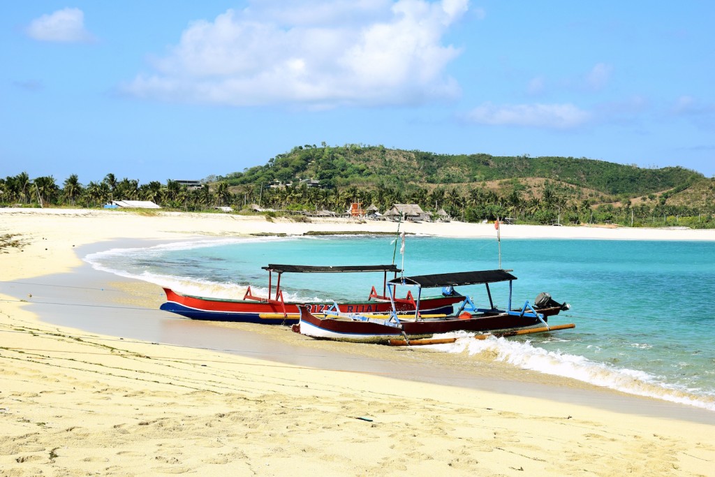 Private Tour Lombok_Pantai Kuta 2