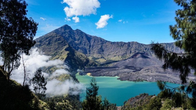 Menyusuri Eksotika Wisata Gunung Rinjani