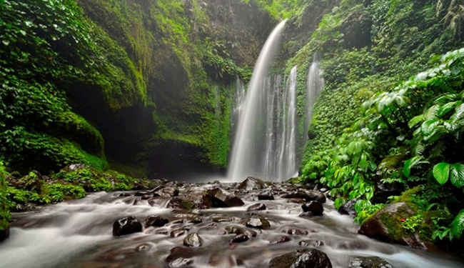 Wisata Air Terjun Tiu Kelep