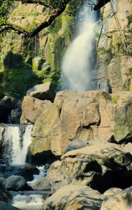 Air Terjun Tomagelli Sulawesi