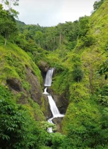 Gambar Curup Jagapati Garut