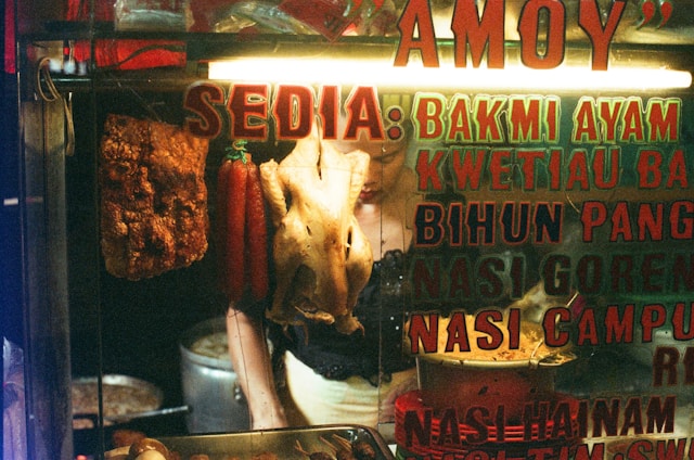 kota street food Indonesia