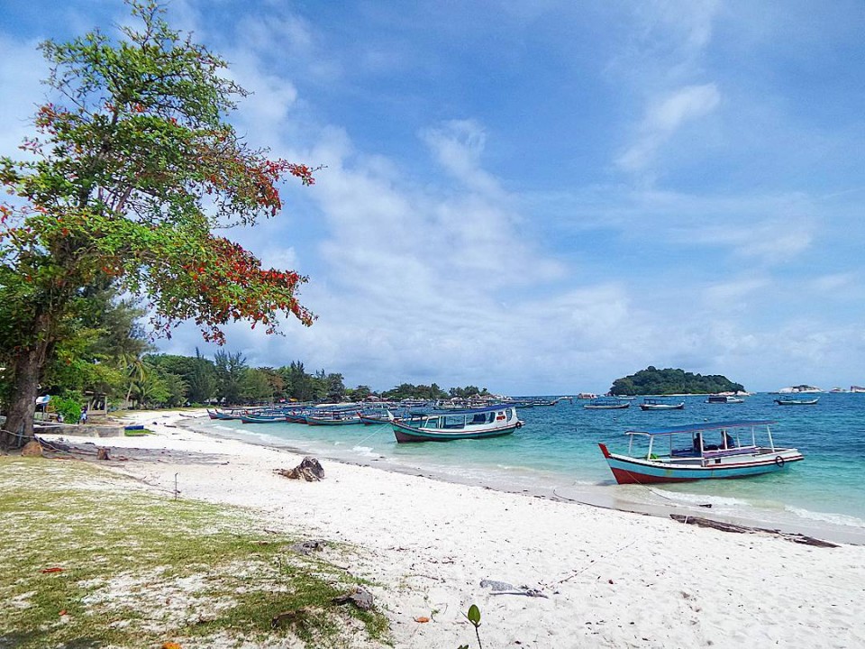 pesona Tanjung Kelayang